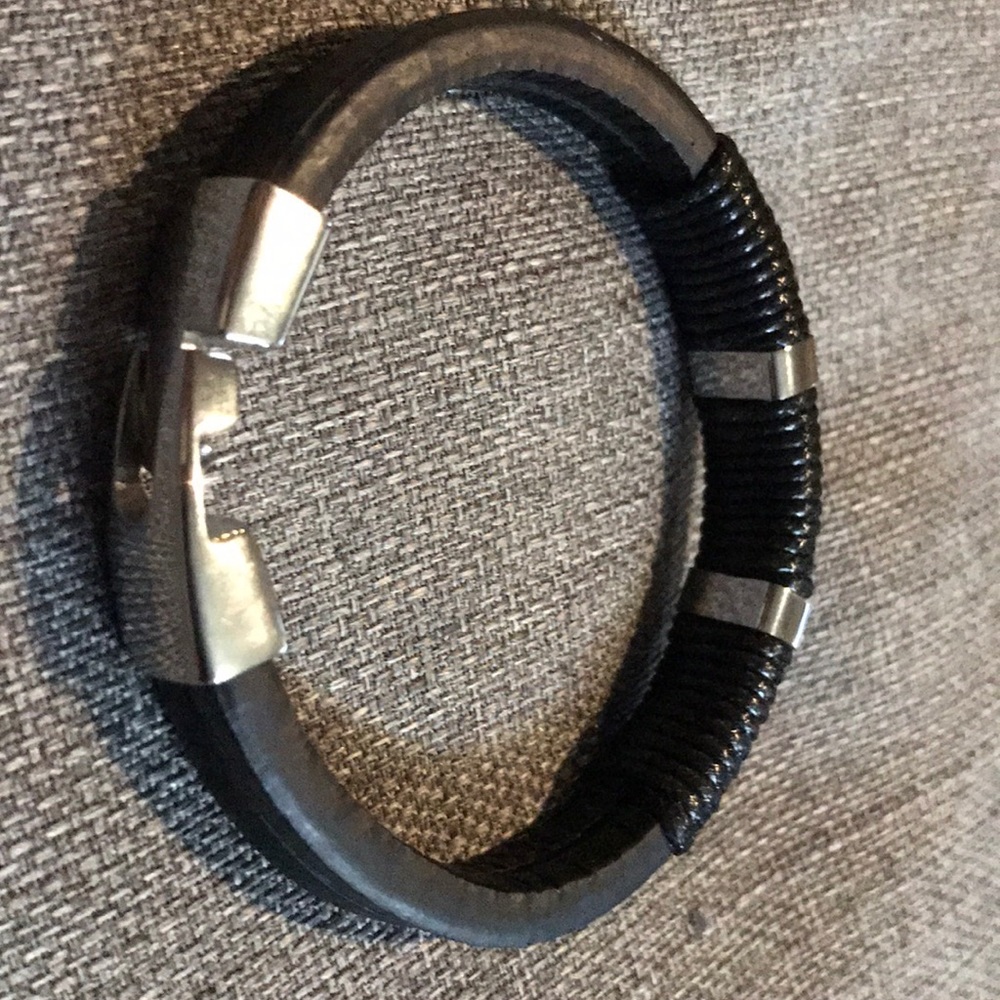Men Bracelets - Picture 2 of 7
